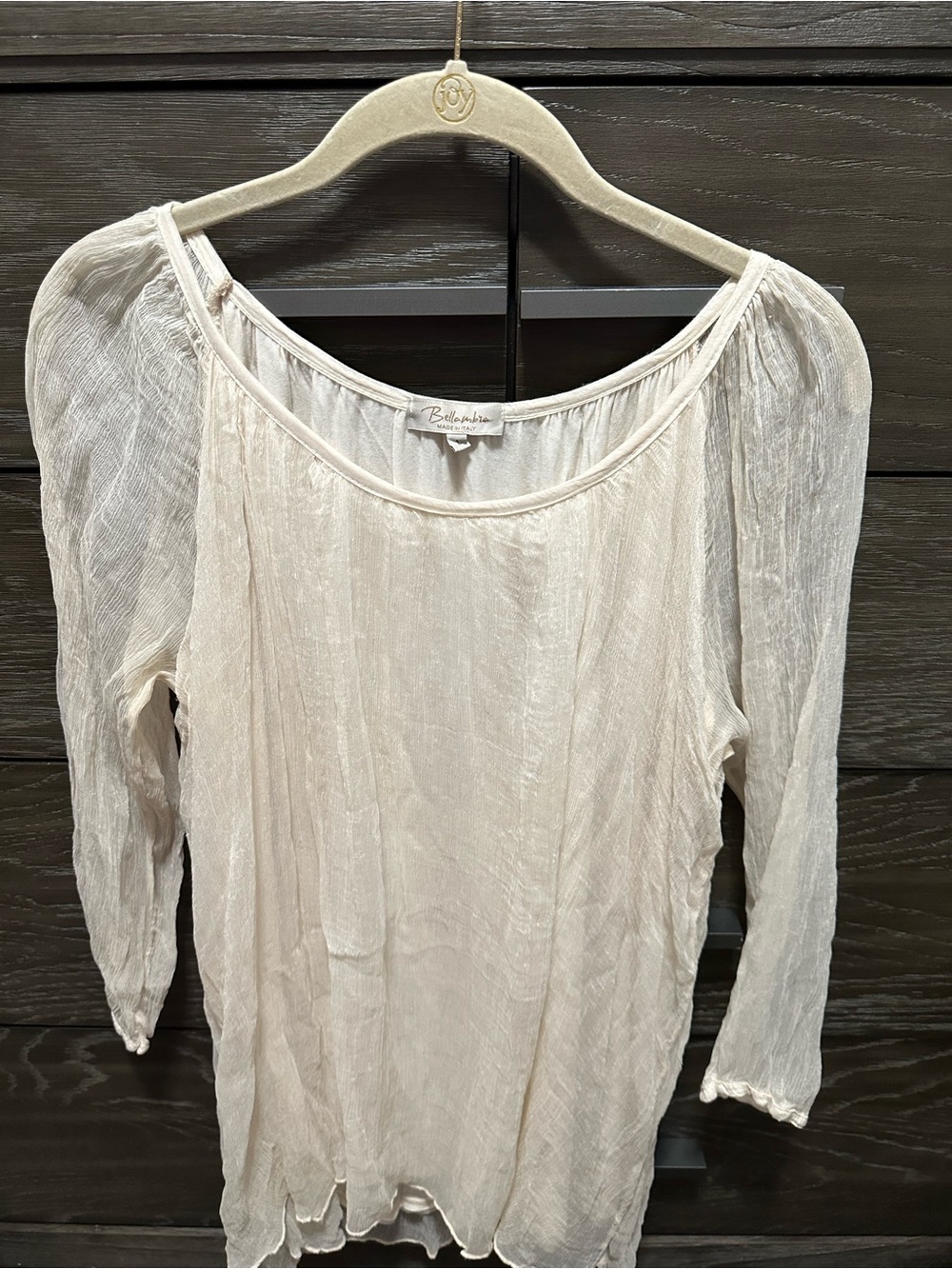 Bella Amore Cream Lightweight Scoop-Neck Long Sleeve Top